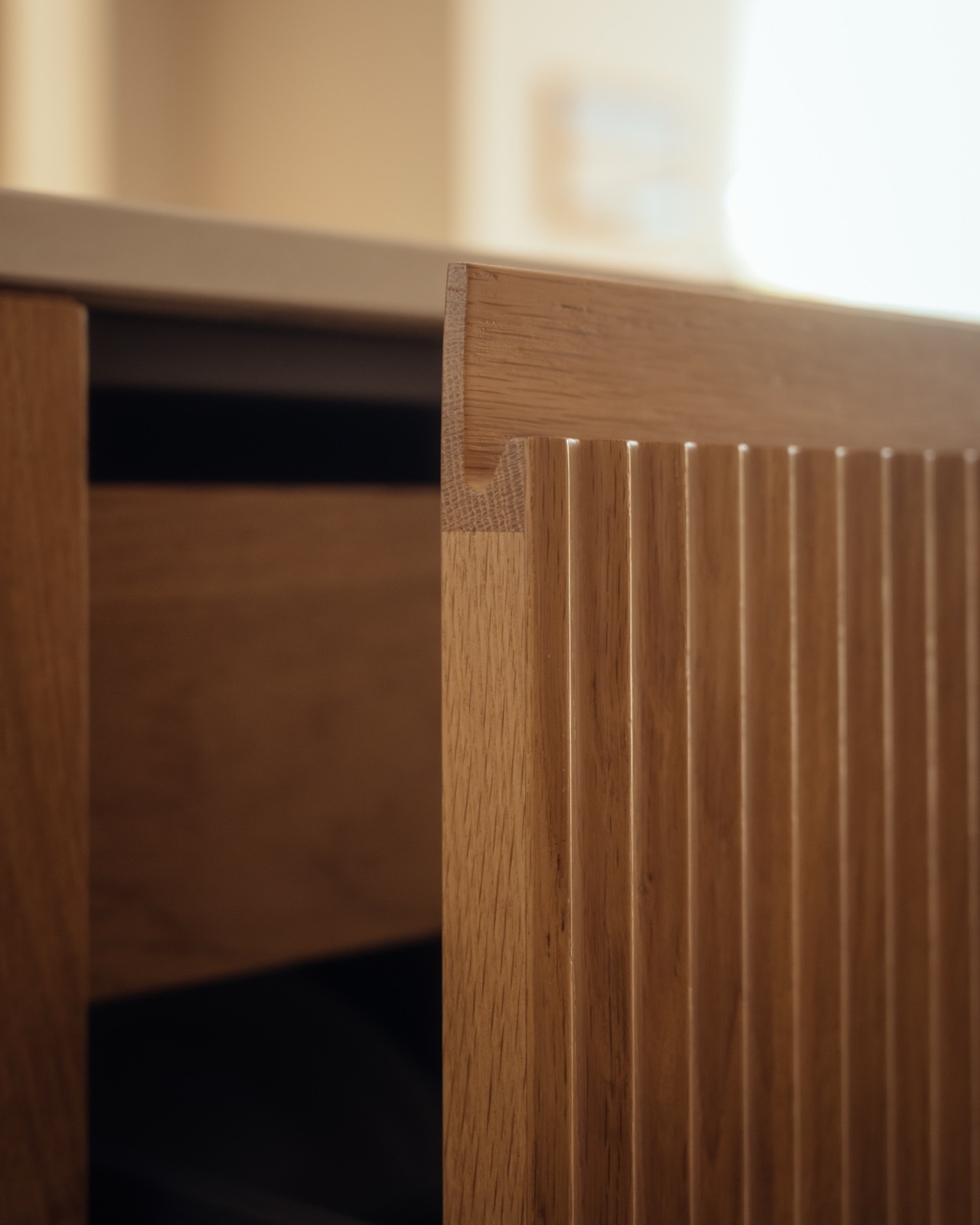 A fluted door in detail